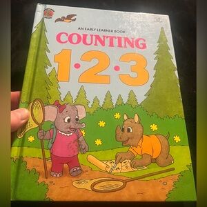 Counting 1•2•3 An Early Learner Book . Copyright 1993